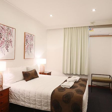 The Esplanade Motel Lakes Entrance Zewnętrze zdjęcie