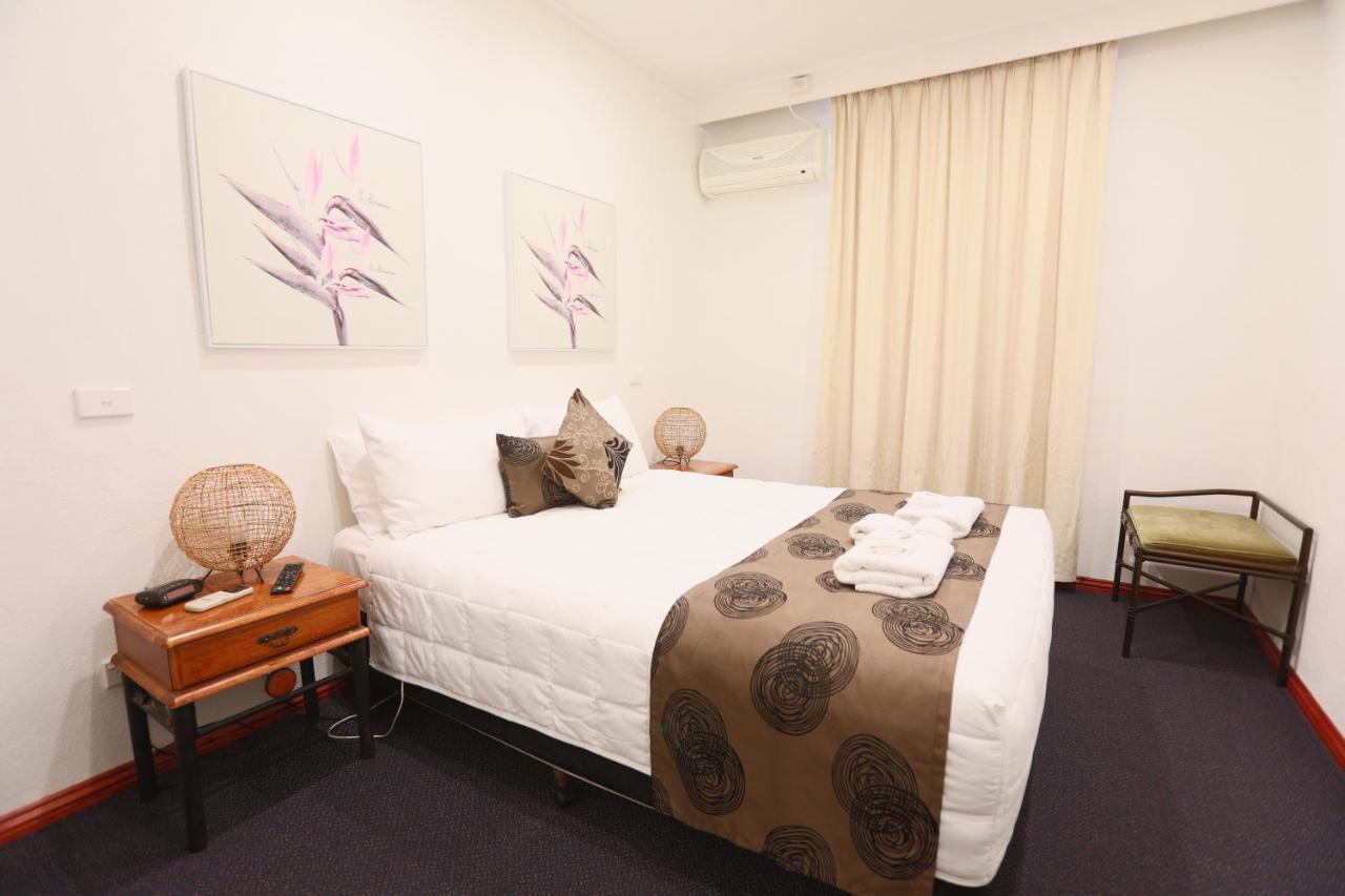 The Esplanade Motel Lakes Entrance Zewnętrze zdjęcie