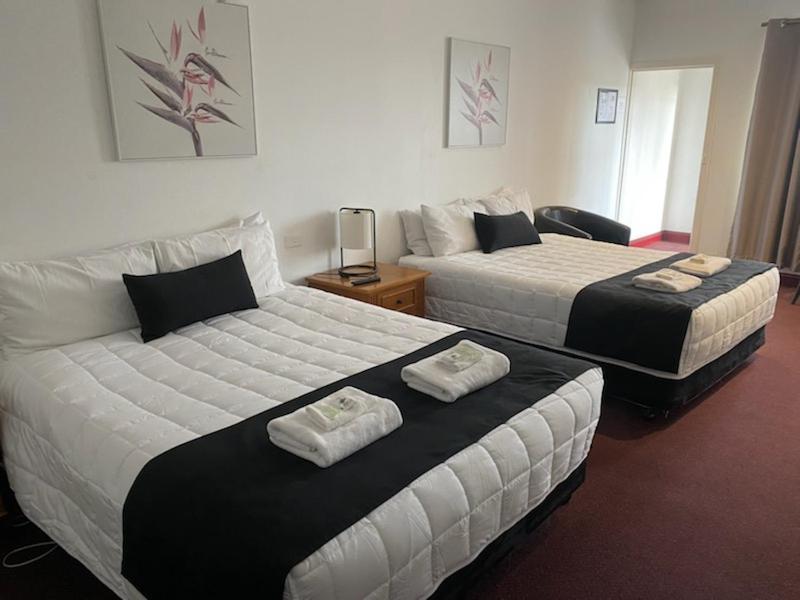 The Esplanade Motel Lakes Entrance Zewnętrze zdjęcie