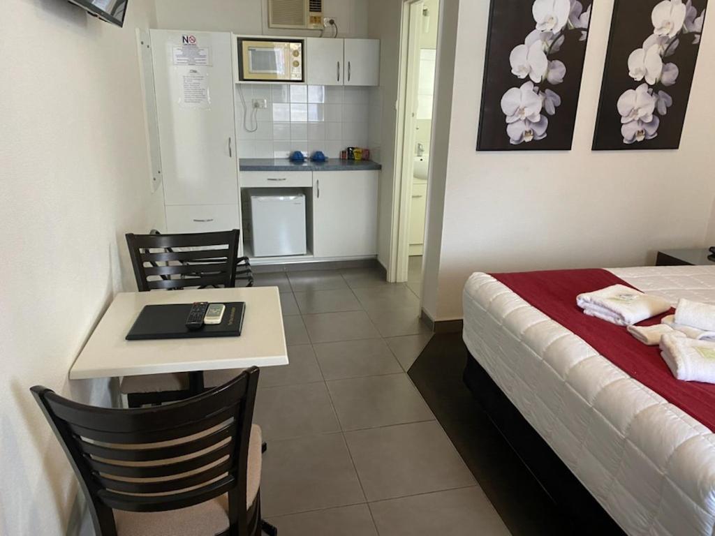 The Esplanade Motel Lakes Entrance Zewnętrze zdjęcie