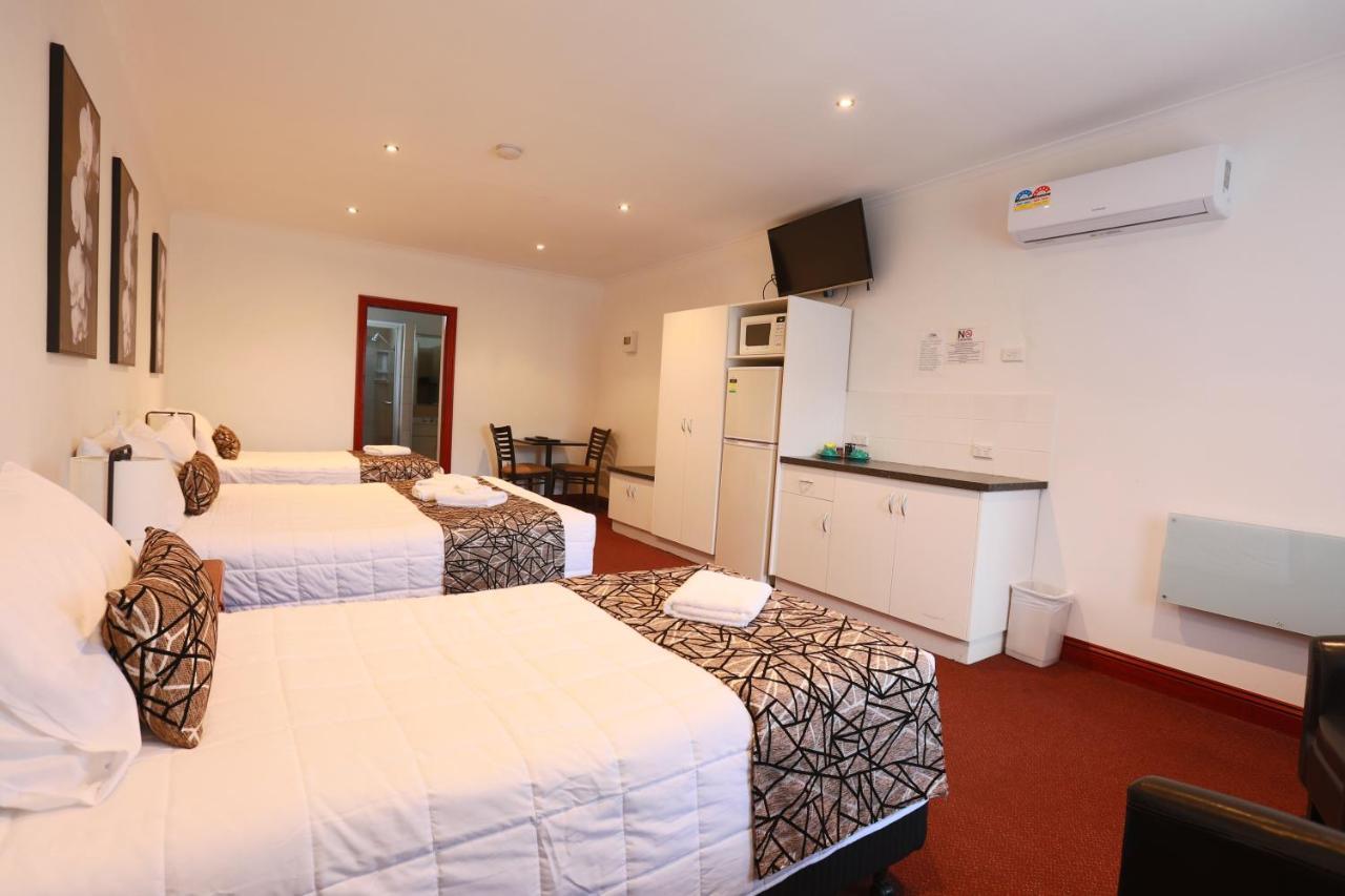 The Esplanade Motel Lakes Entrance Zewnętrze zdjęcie