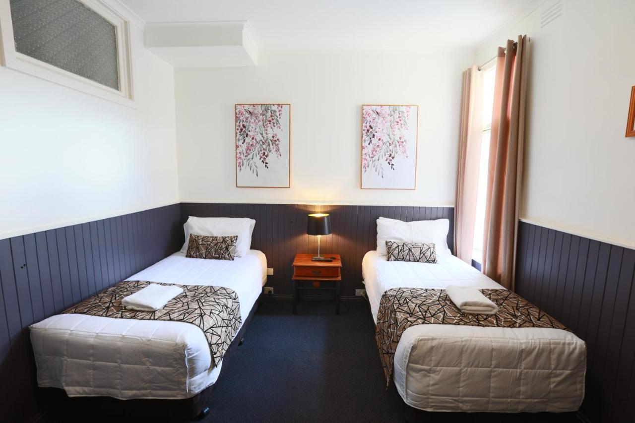 The Esplanade Motel Lakes Entrance Zewnętrze zdjęcie