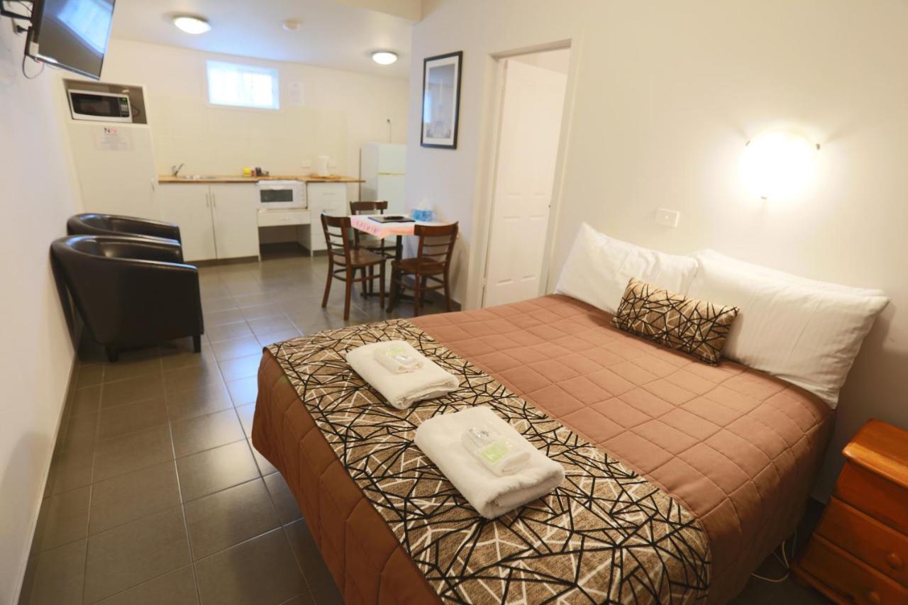 The Esplanade Motel Lakes Entrance Zewnętrze zdjęcie